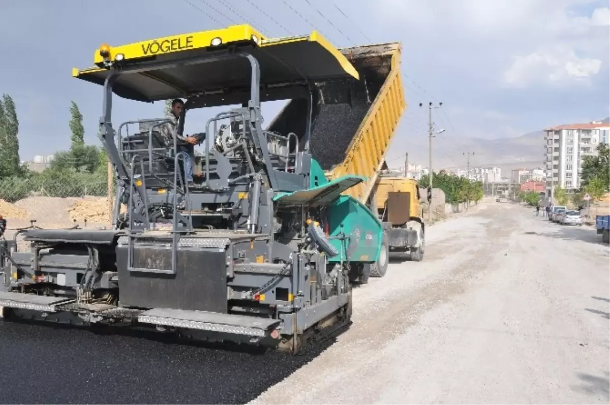 Niğde Belediyesi Asfalt Sezonunu Açtı