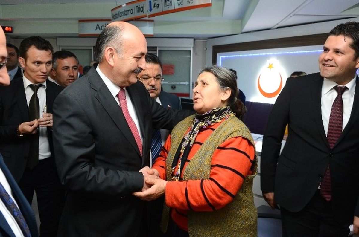 Sağlık Bakanı Müezzinoğlu Bilecik\'te