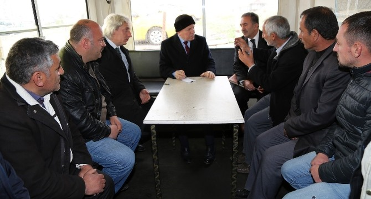 Erzurum Büyükşehir Belediye Başkanı Sekmen Taksicilerle Buluştu