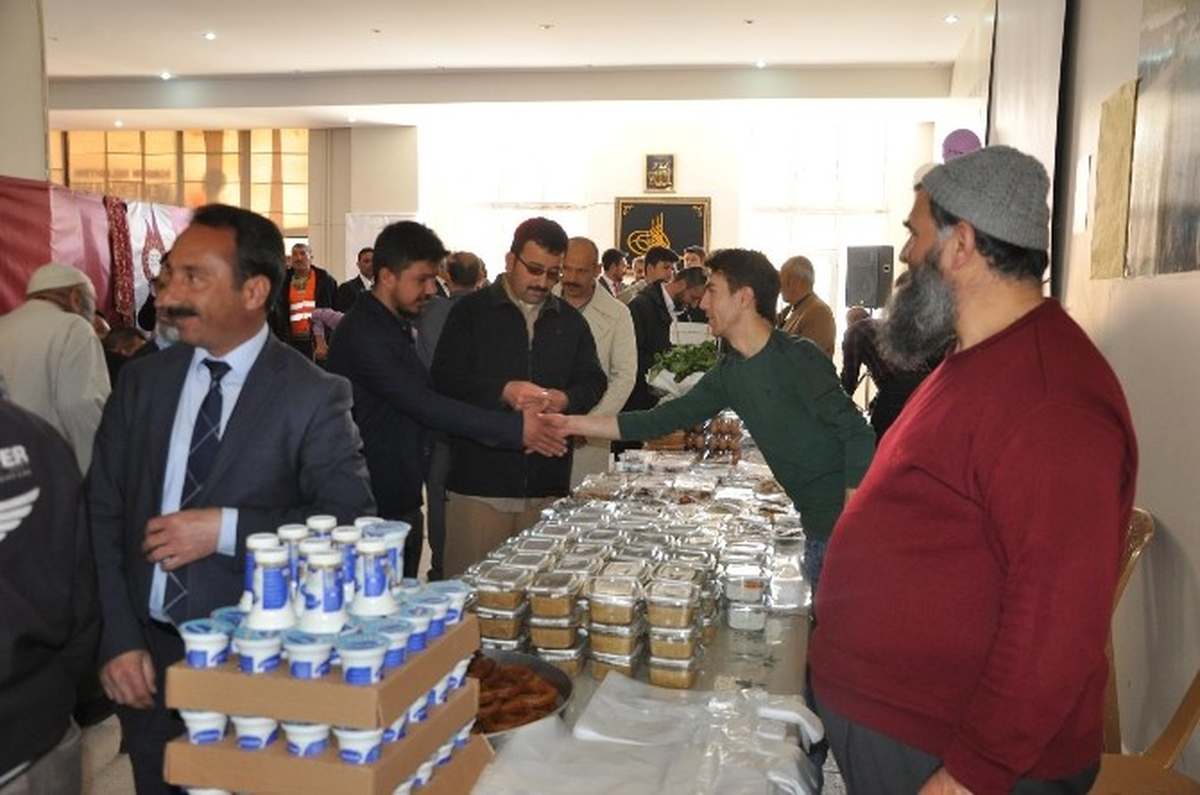 Sorgun\'da Öğrenciler Yararına Kermes Düzenlendi