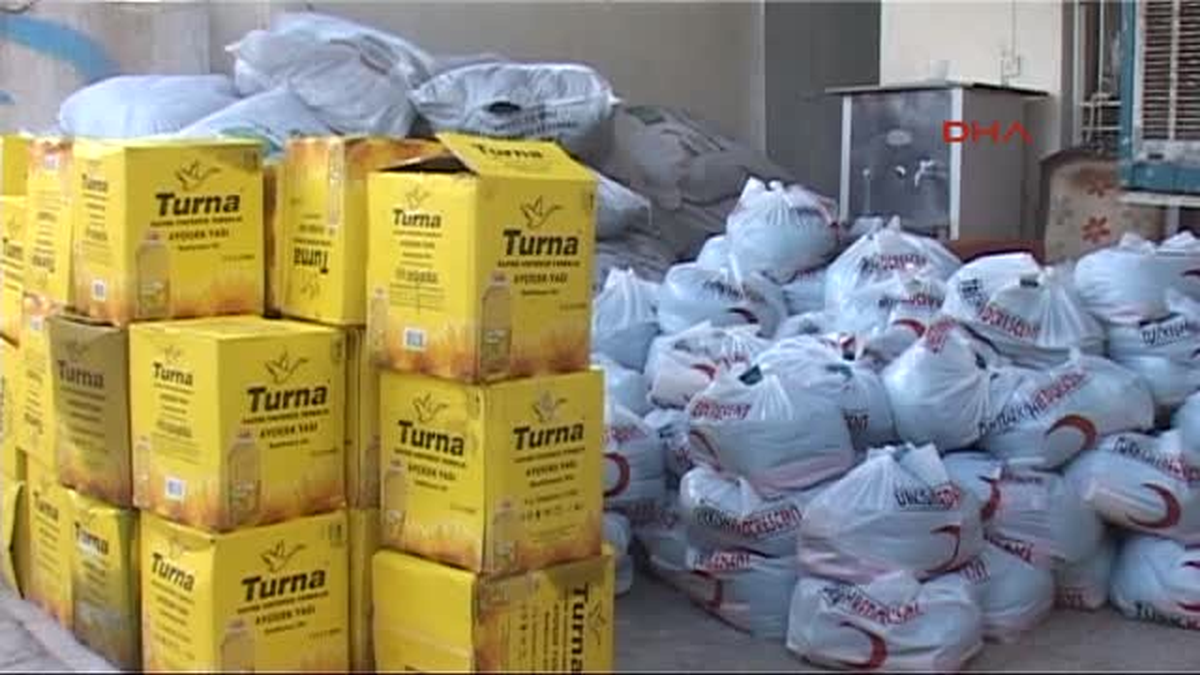Türk Kızılayı Yardımı Tuzhurmatu\'daki Göçmenlere Ulaştı