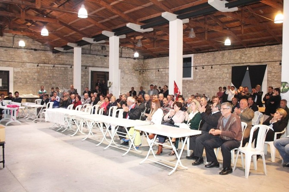 Urla Gençlik Spor Kulübü\'nün Yeni Başkanı Ercan Gül Oldu