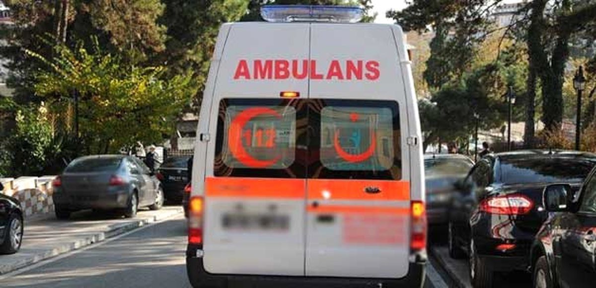 Anne ile 2 Çocuğuna Kamyonet Çarptı, 8 Aylık Betül Bebek Öldü