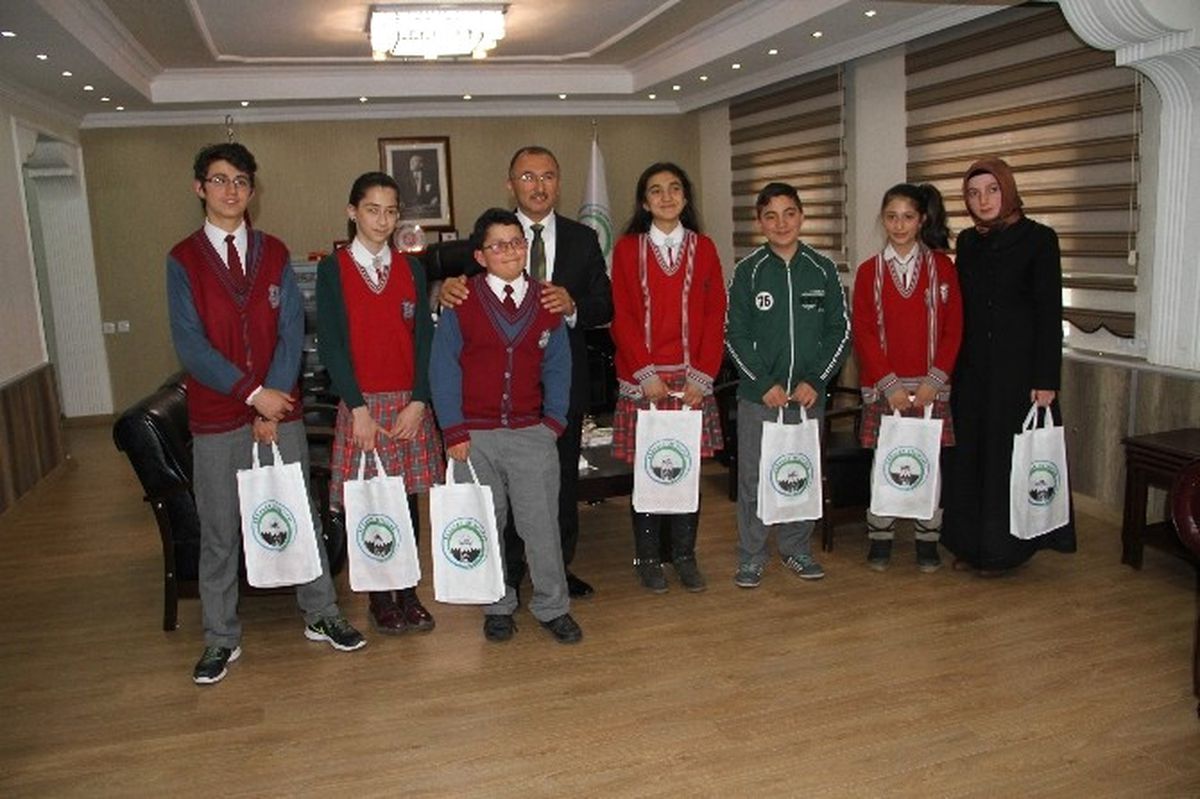 Ardahan\'da Başkanlık Koltuğuna Mert Yıldırım Oturdu