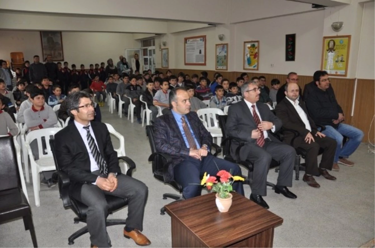 Başkan Aktaş Başarılı Sporcuları Ödüllendirdi