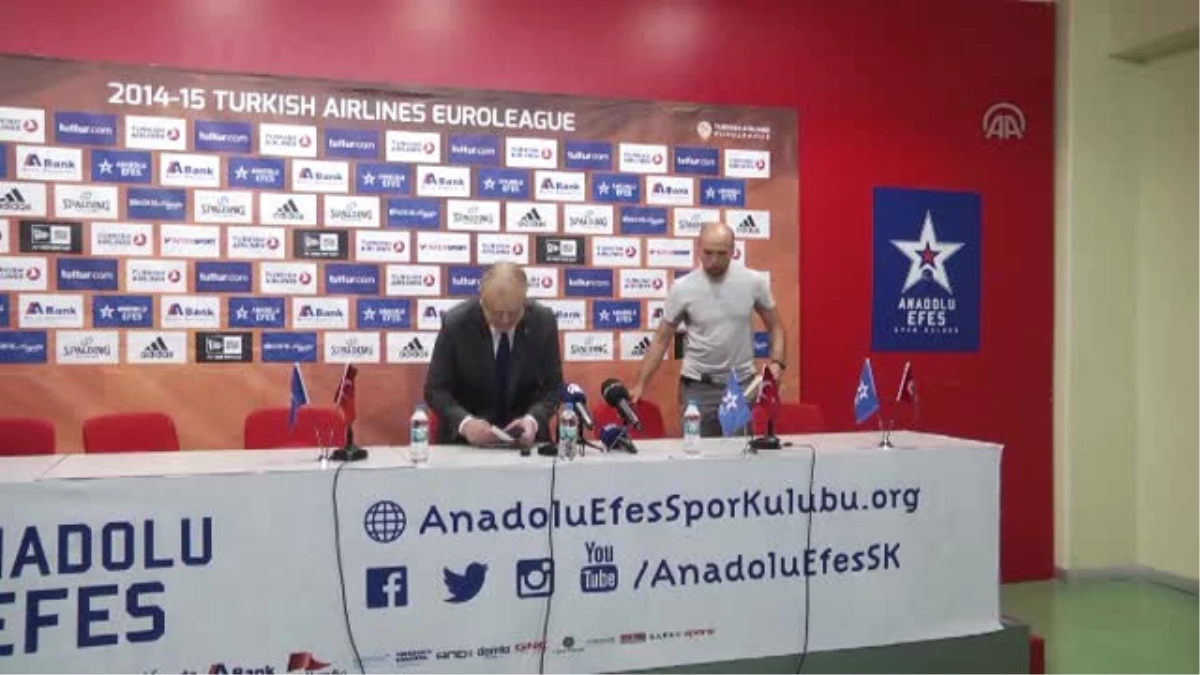 Basketbolda Maçın Ardından - Anadolu Efes Başantrenörü Ivkovic