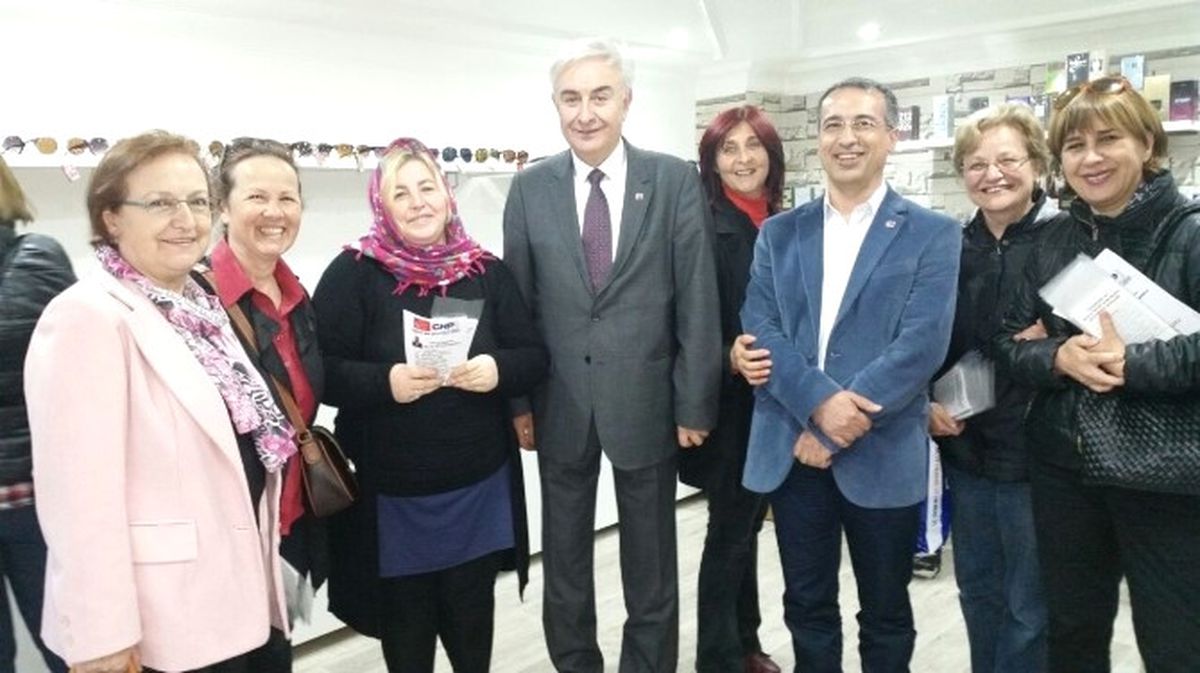CHP Düzce Milletvekili Adayı Zafer Teber Esnafı Gezdi