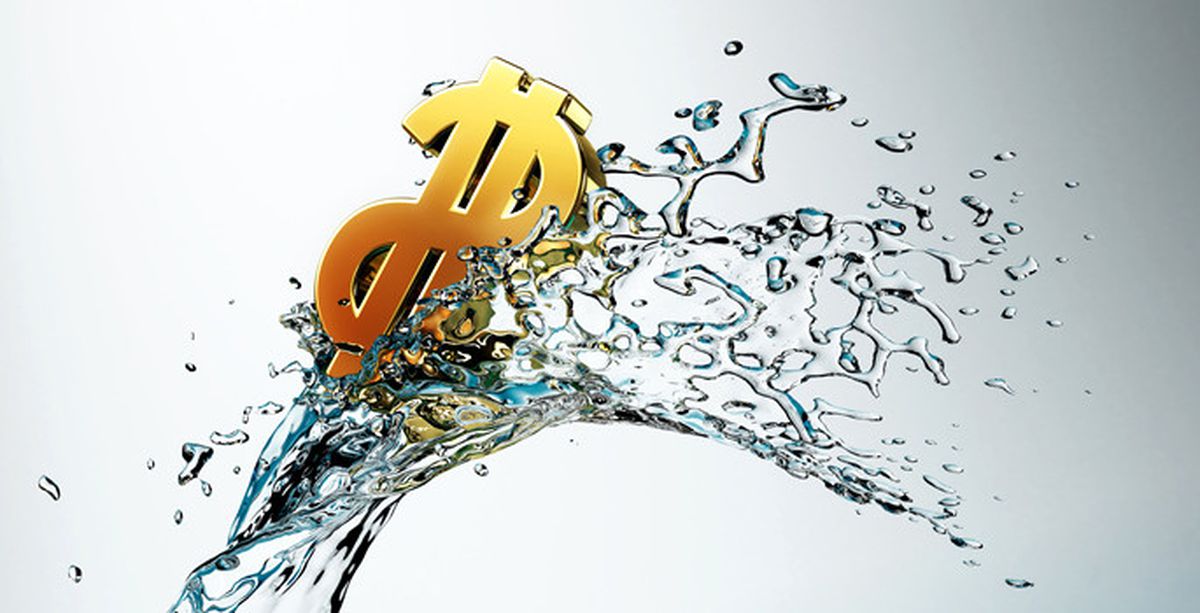 Dolar Bir Anda 2,72\'ye Çıktı