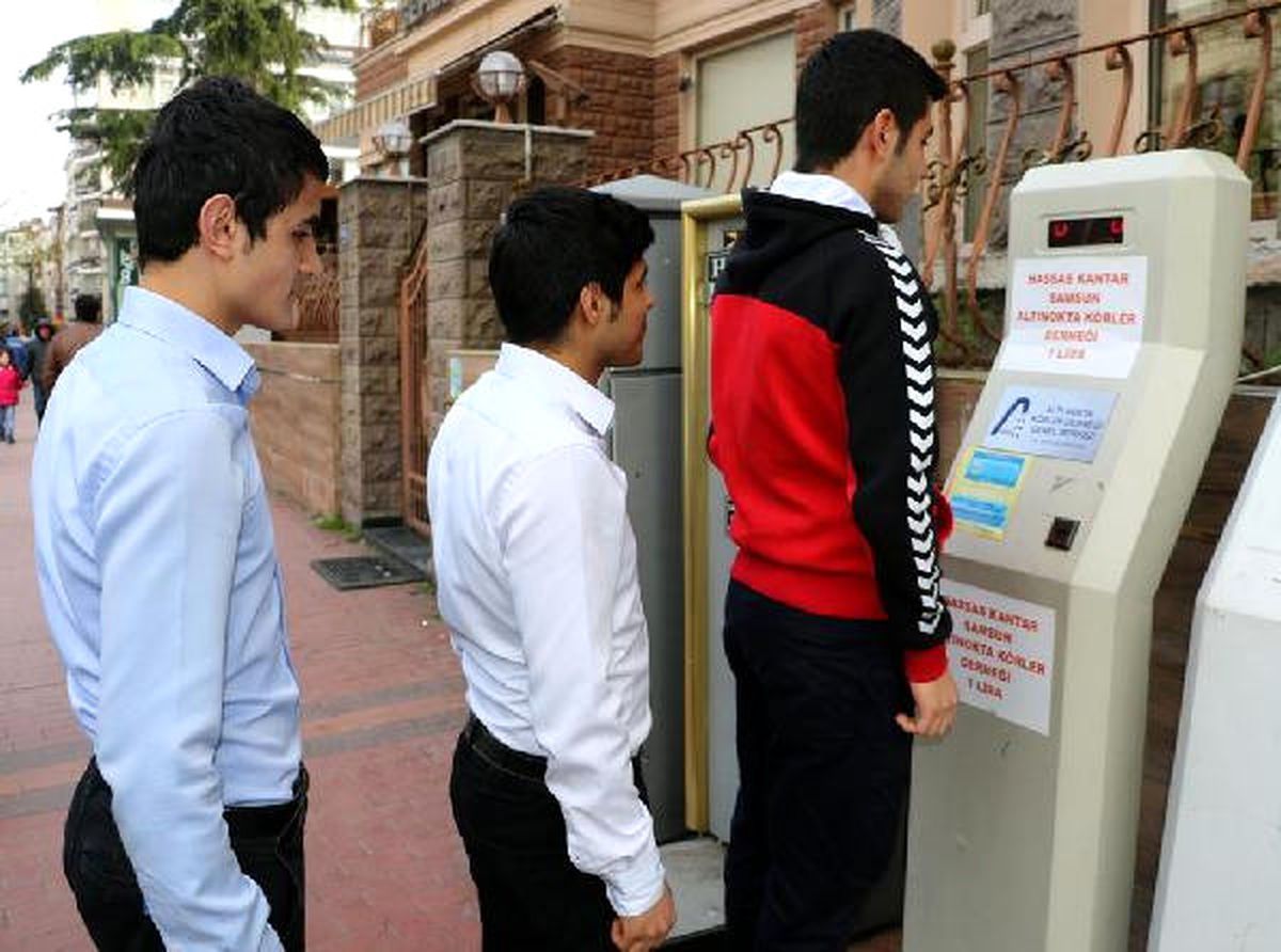 Hassas Kantarın Kumbarası Körler Derneğini Panikletti