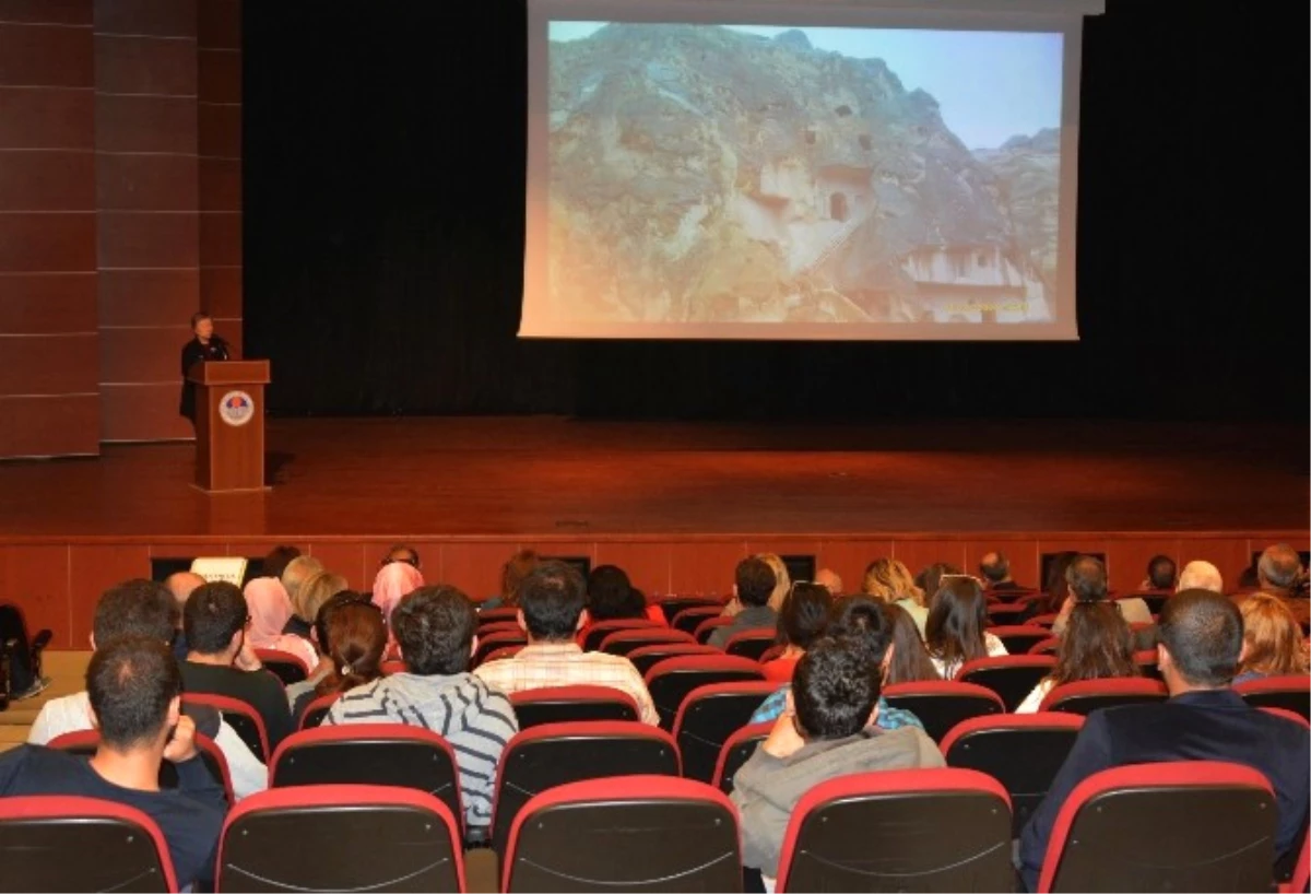 Mersin\'in Kültür Varlıkları Masaya Yatırıldı