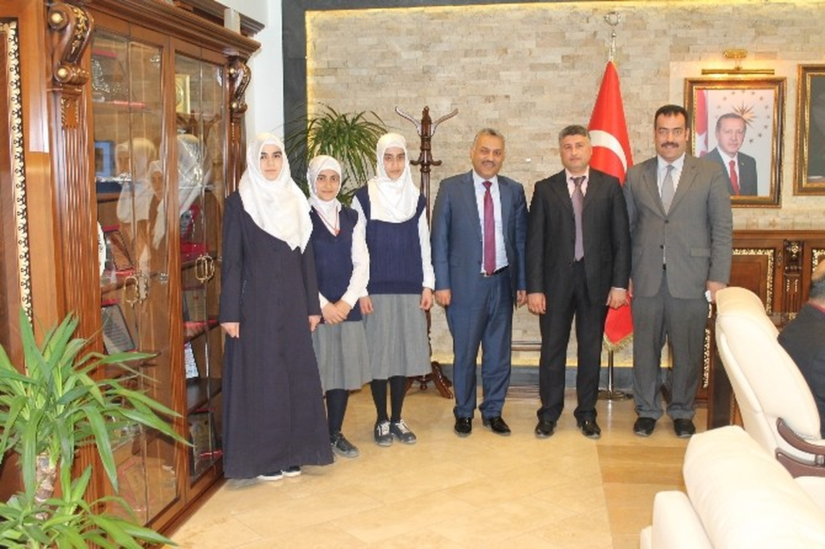 Reyhanlı Anadolu İmam Hatip Lisesi Bilgi Yarışması\'nda Hatay Birincisi Oldu