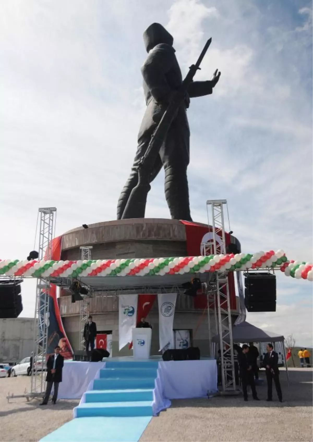 Sakarya Cephesindeki Panoramik Müze Çalışmasını Bakan Eroğlu Başlattı