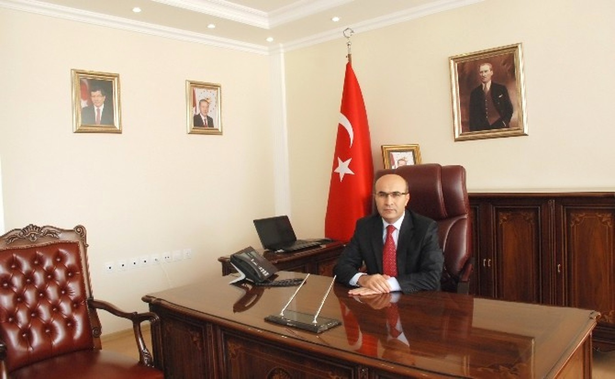 Vali Demirtaş\'ın, 23 Nisan Ulusal Egemenlik ve Çocuk Bayramı Mesajı