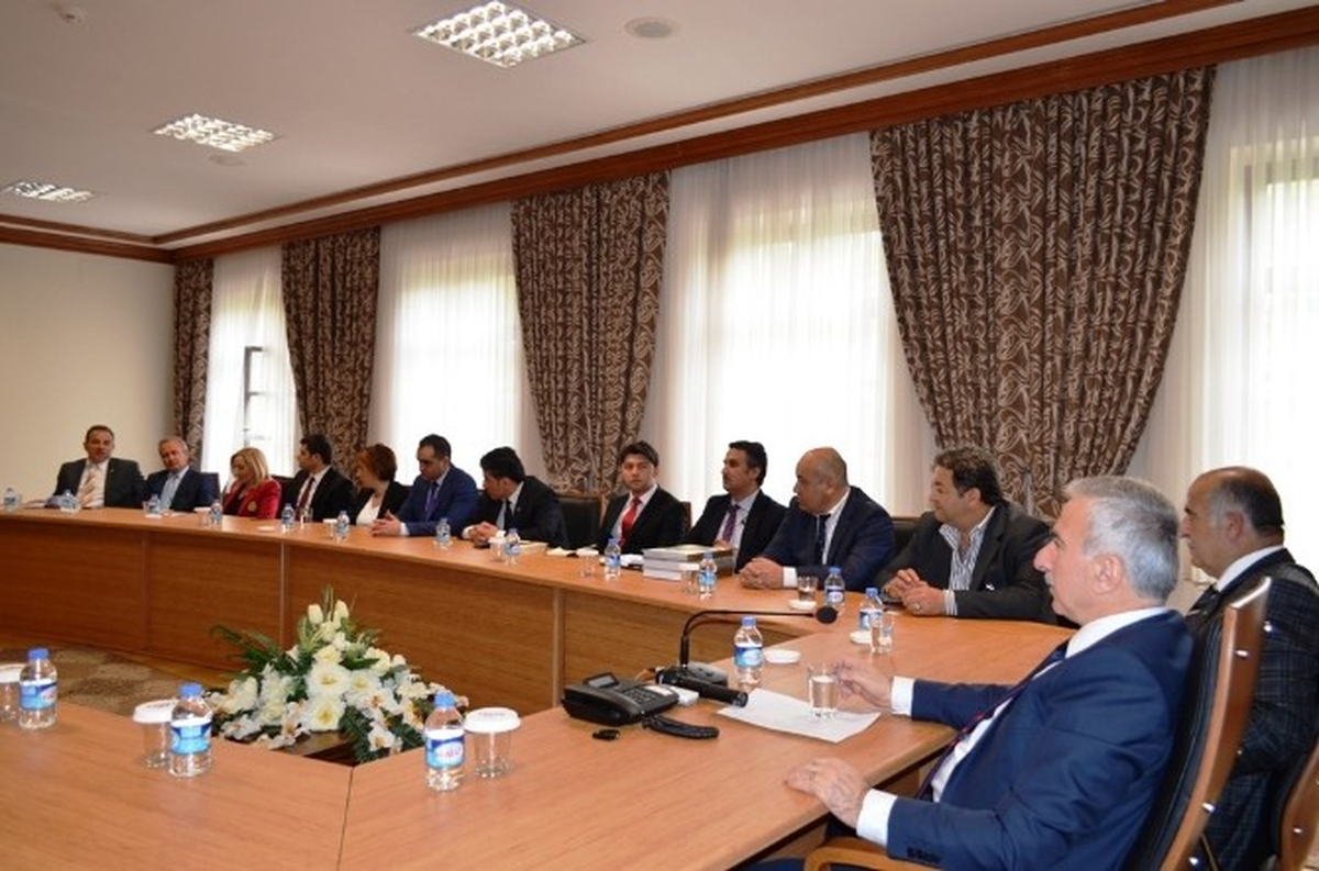 Vali Kamçı, Malatya Tanıtım Platformu Üyeleriyle Bir Araya Geldi