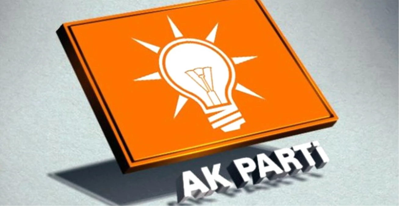 Van\'da AK Parti\'den 13 Belediye Meclis Üyesi İstifa Etti