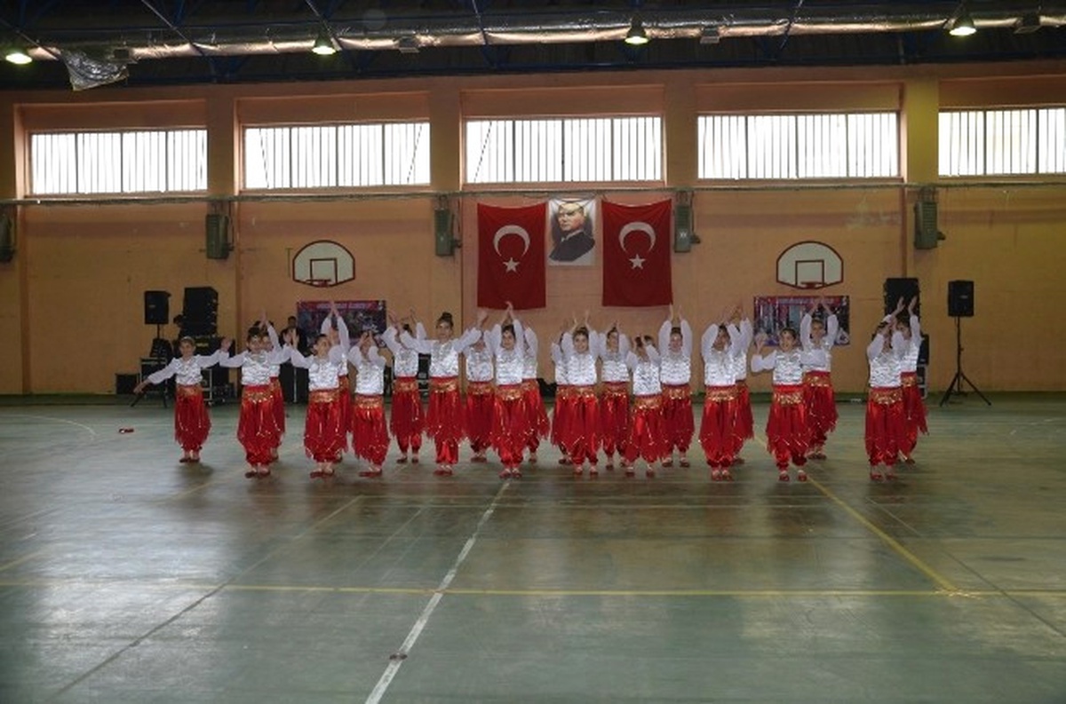 23 Nisan Fatsa\'da Coşkuyla Kutlandı