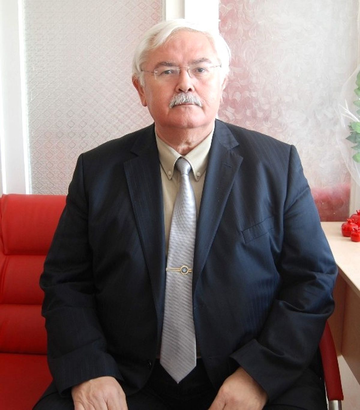 Aydın Türk Eğitim-sen, Milli Eğitim Avukatlarına İşlerini Yapmaya Davet Etti