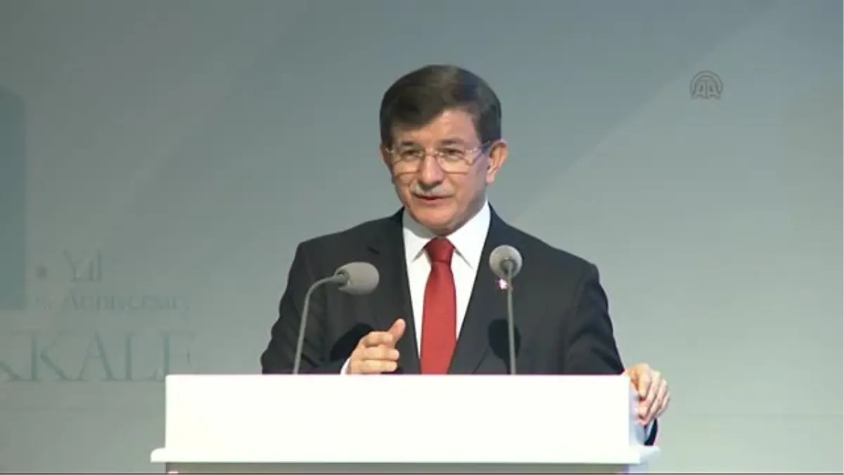 Davutoğlu: "Gelin 1. Dünya Savaşı\'ndan Sonra Bir Dünya Barışını Hep Birlikte İnşa Edelim, Nefret...