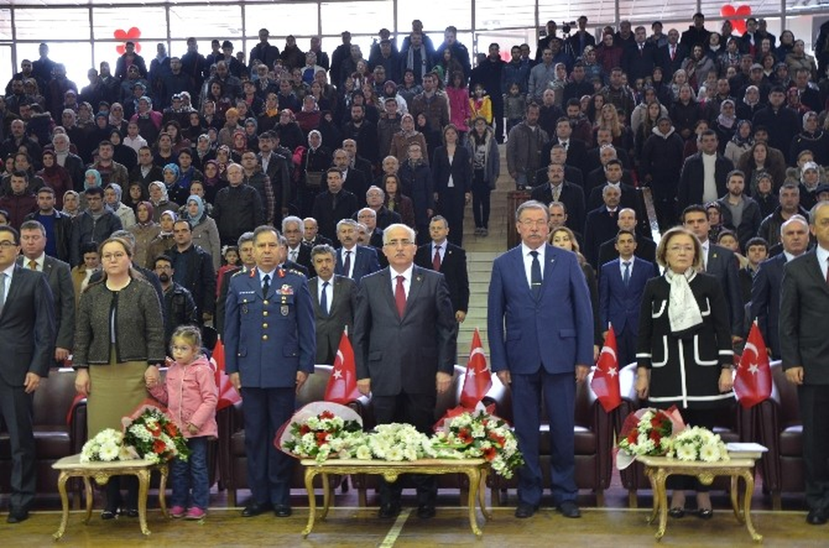Eskişehir\'de 23 Nisan Coşkusu