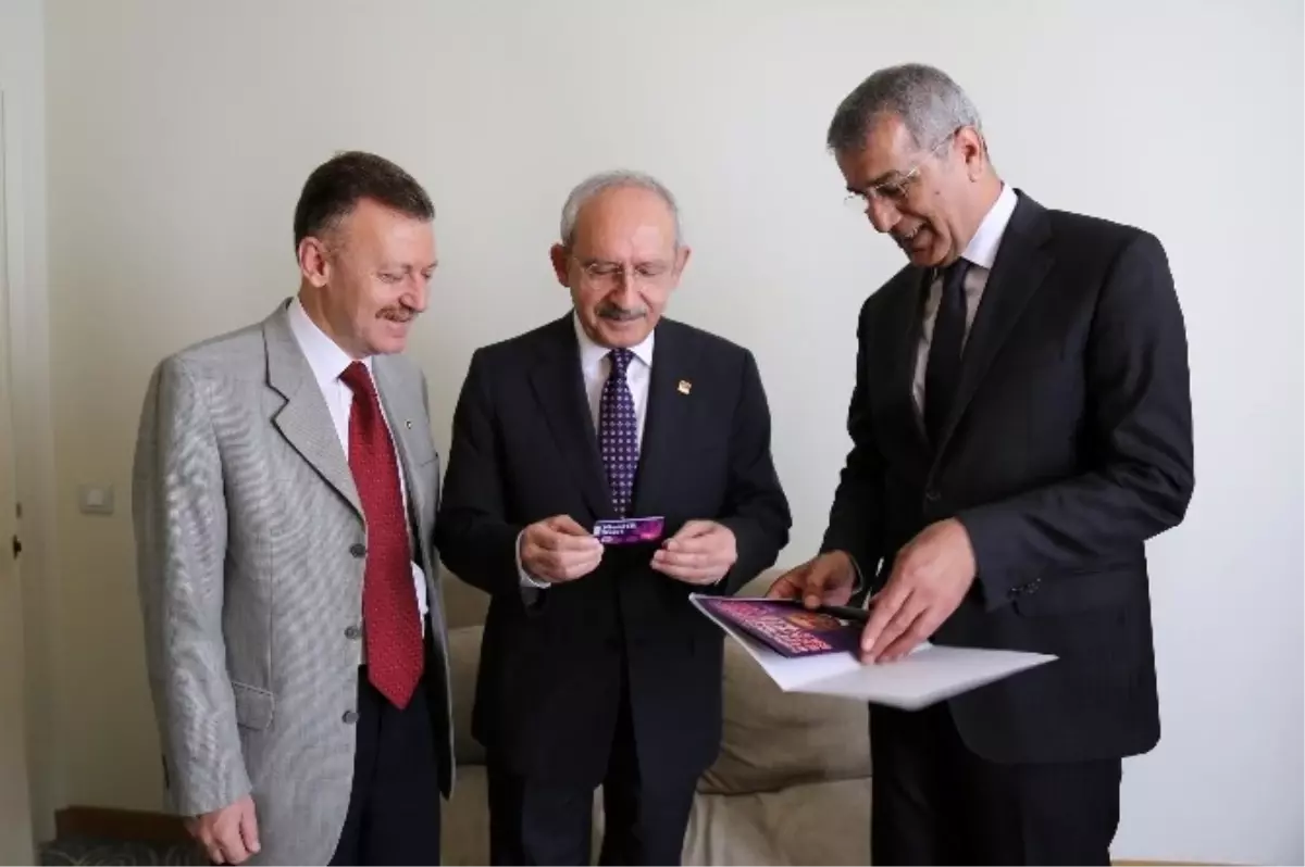 Kılıçdaroğlu, Çalışmaları İçin Başkan Tarhan\'a Teşekkür Etti