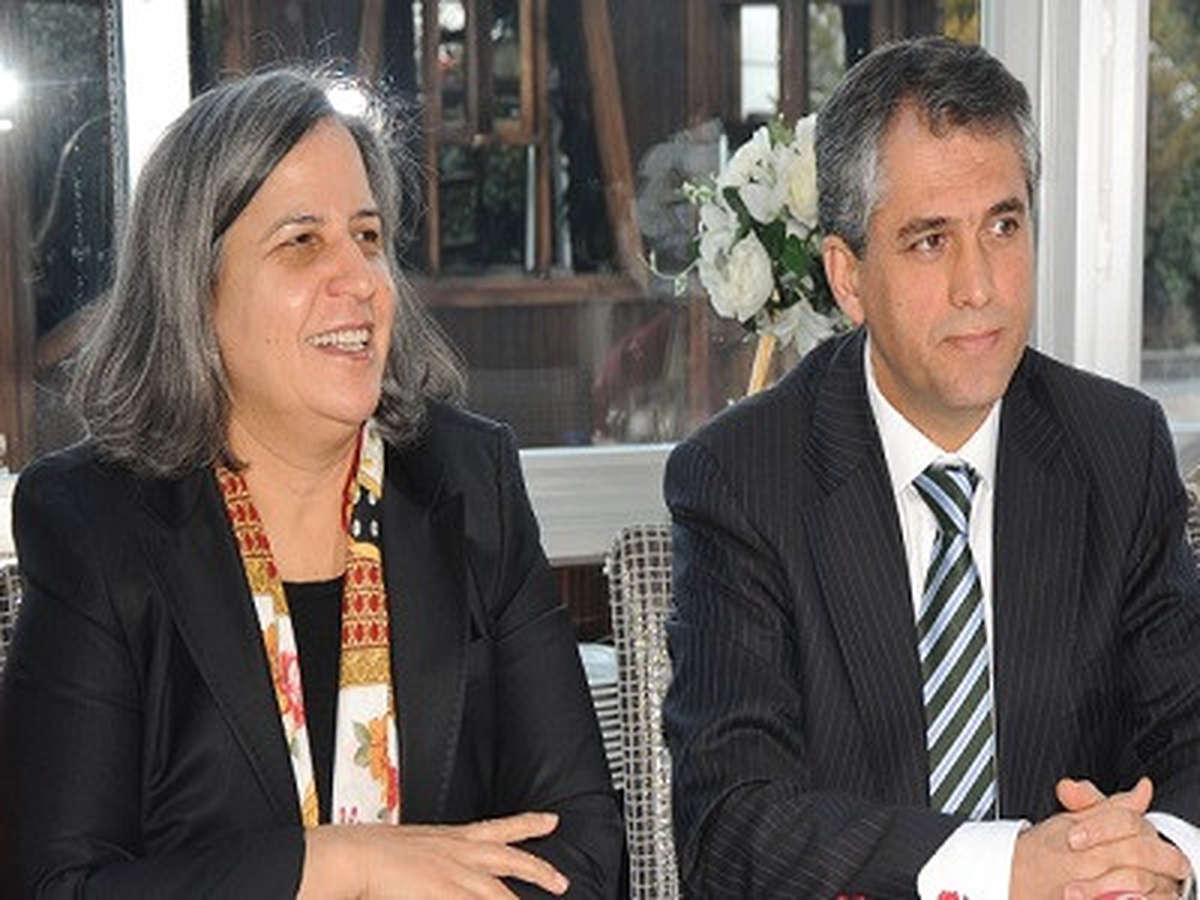 Kışanak ve Anlı: Eksiklik Bizim, Başarı Halkındır 