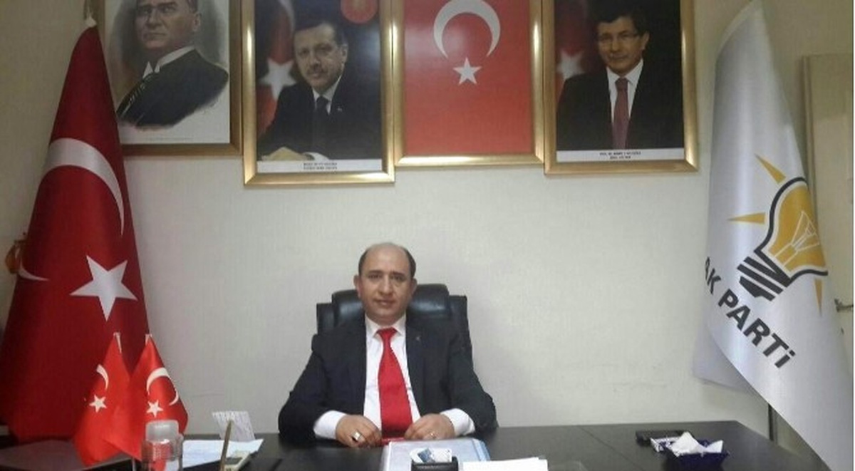 Özdemir, 23 Nisan Ulusal Egemenlik Bayramı\'nı Kutladı