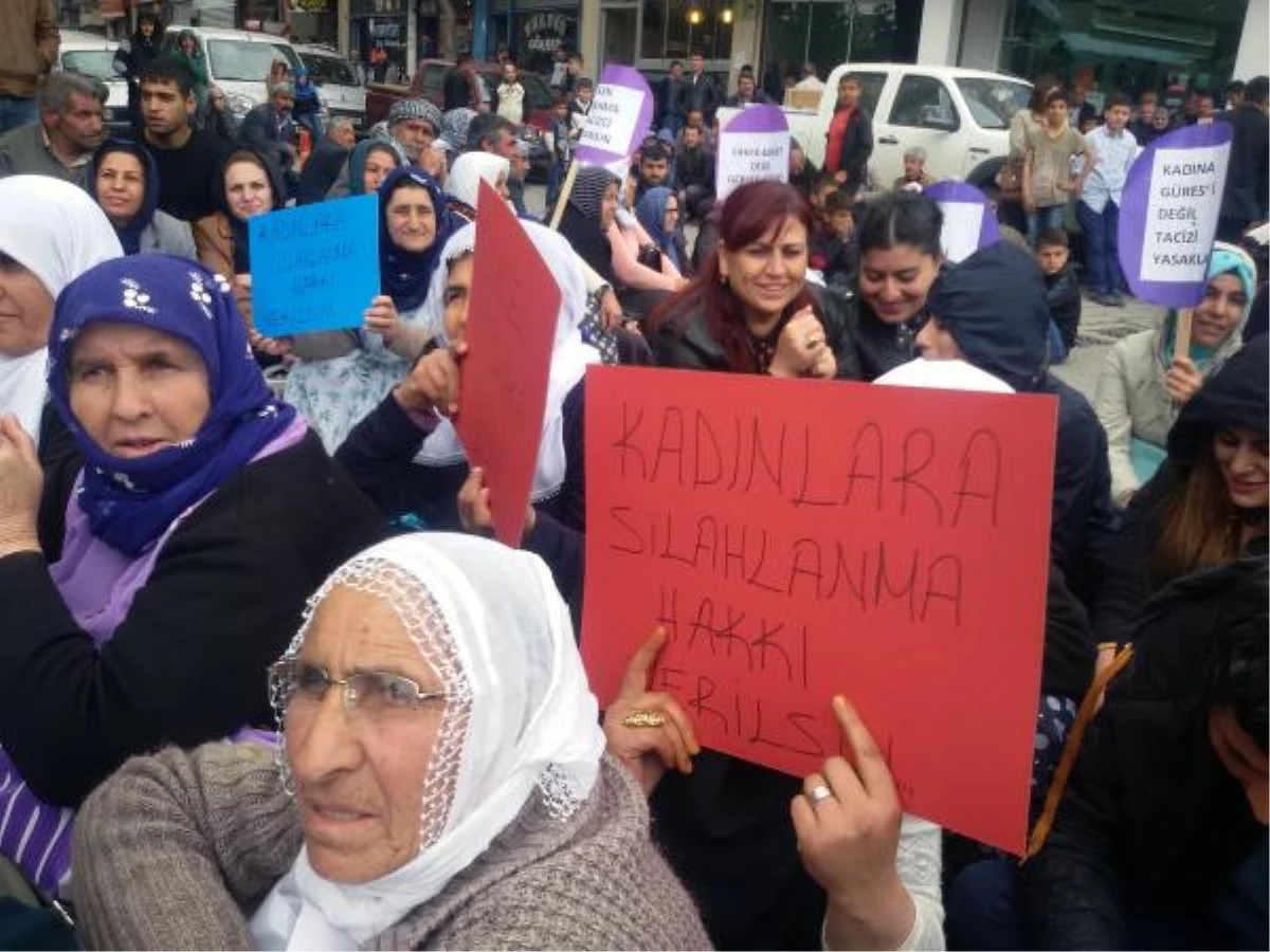 Siirt\'te Kadın Cinayetleri Protesto Edildi