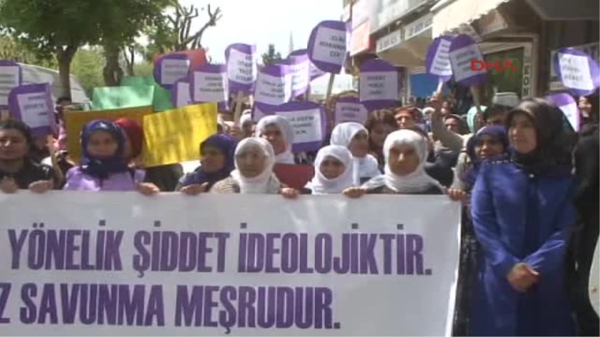 Siirt\'te Yaşanan Kadın Cinayetleri Protesto Edildi