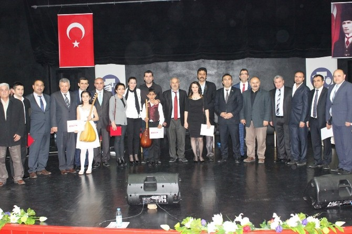 Türk Halk Müziği Solo Ses Yarışması Finali
