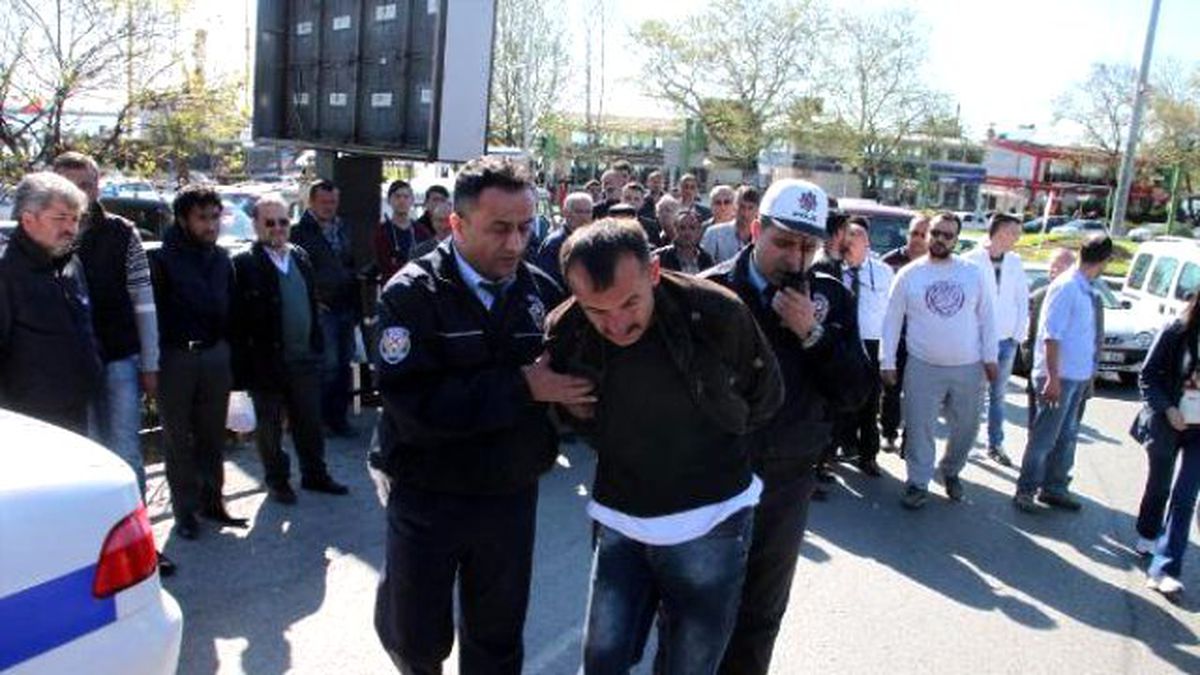 Alkollü Araç Kullanmaktan Ehliyeti Alınan Sürücü Yine Alkollü Yakalandı