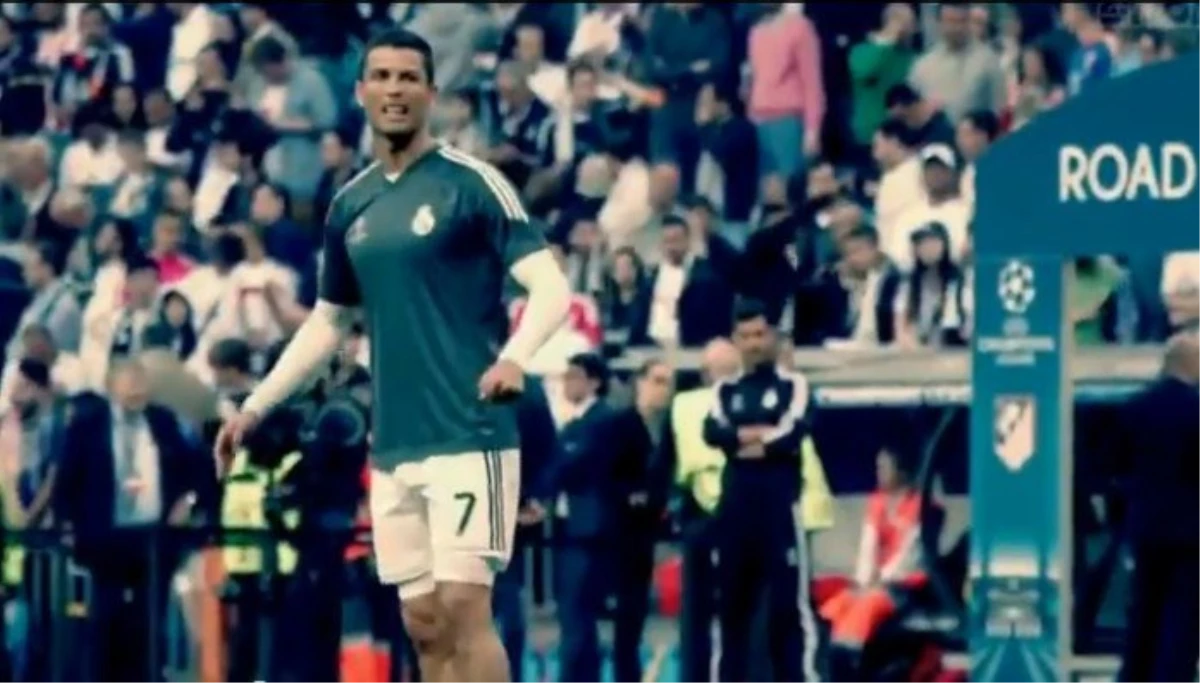 Cristiano Ronaldo\'dan Minik Hayranına Jest