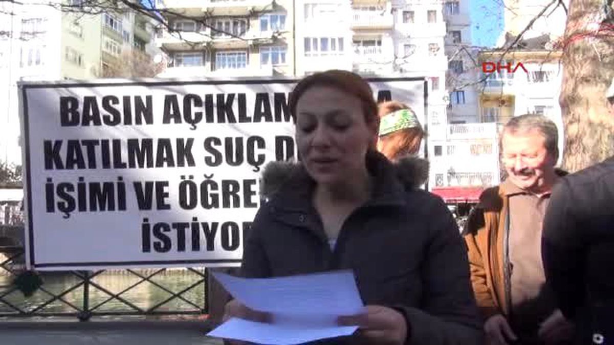 Eskişehir Emniyet Müdürlüğü Önündeki Basın Açıklamasına Katıldığı İçin Açığa Alınan İngilizce...