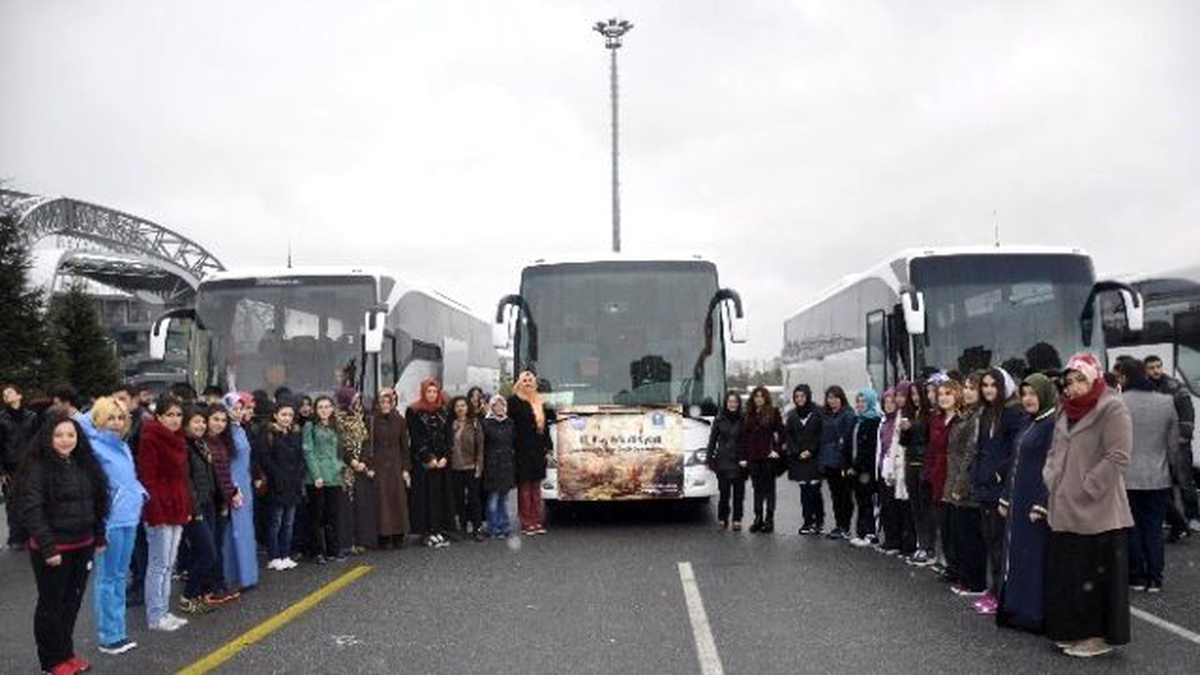 Kayseri\'li Gençler 57.alay Vefa Yürüyüşüne Dualarla Uğurlandı