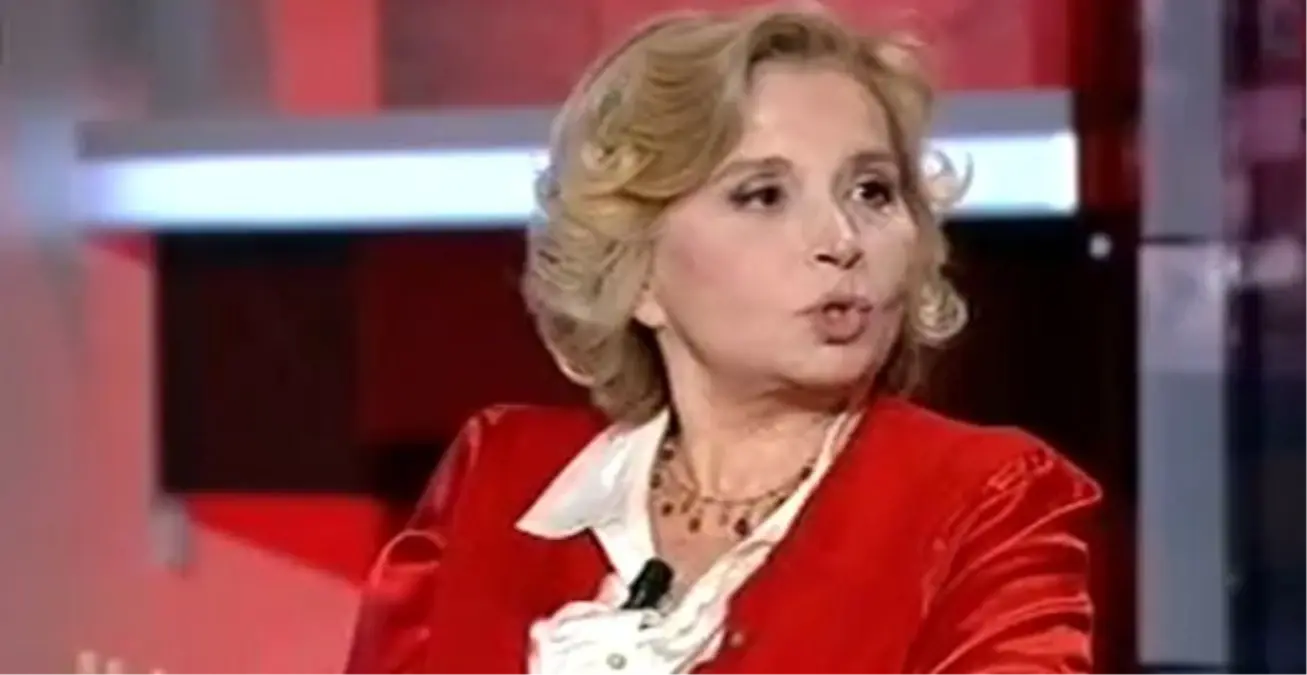 Nazlı Ilıcak: Türküm Demeyi Canım Çekmiyor