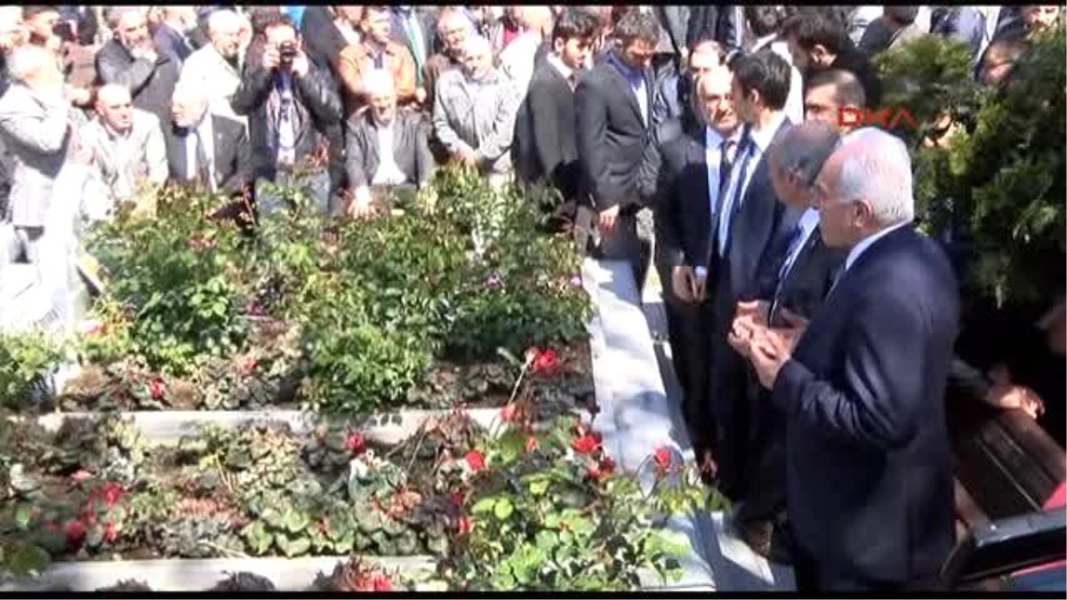 Seçim İttifakı Yapan Kamalak ve Destici\'den Erbakan\'ın Mezarına Ziyaret