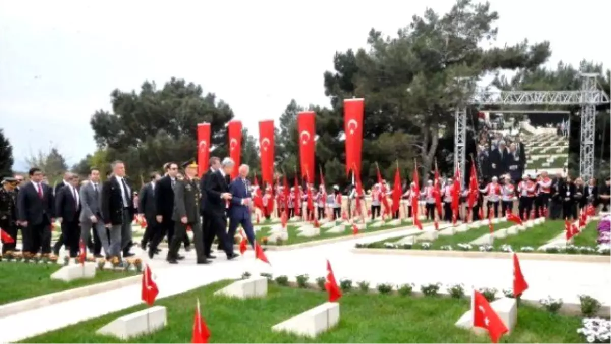 Çanakkale\'de 57. Alay Şehitleri Anıldı