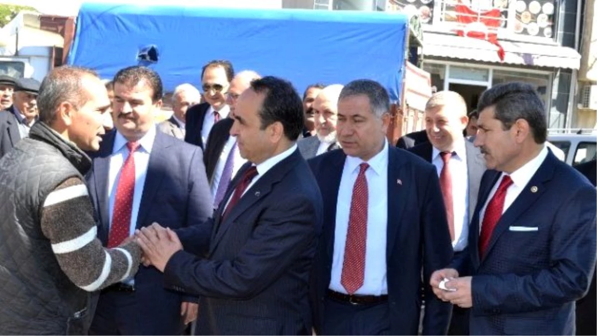 AK Parti Milletvekilleri Sinanpaşa ve İscehisar İlçelerini Ziyaret Etti