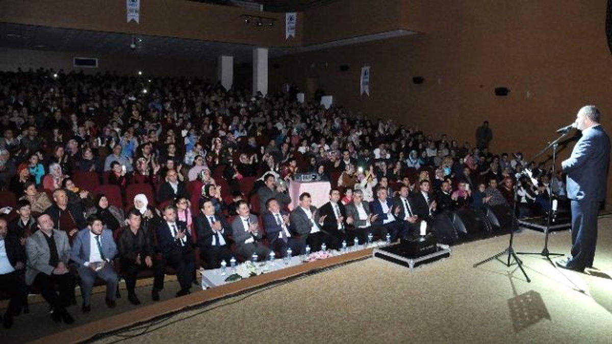 Erzincanlı, Kutlu Doğum Haftasında Gönüllere Seslendi