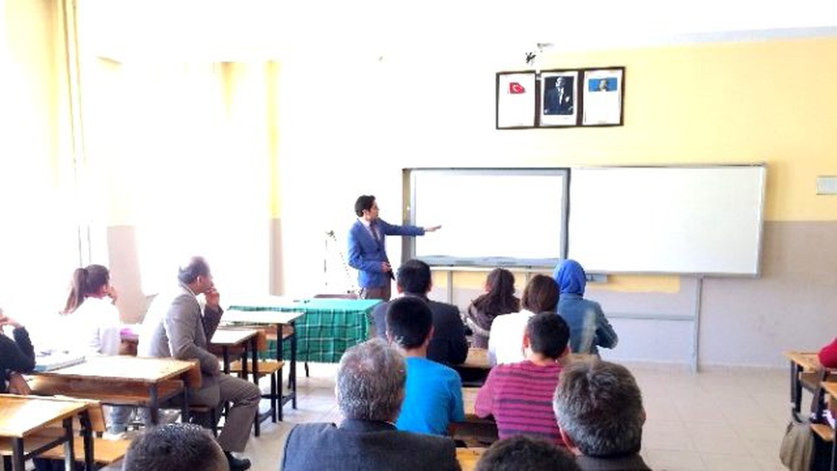 Küre Çpal Tübitak-4006 Bilim Fuarı Sergisini Gerçekleştirdi