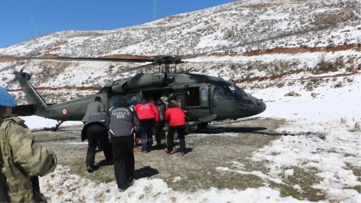 Mahsur Kalan 9 Çobana Helikopterle Ulaşıldı