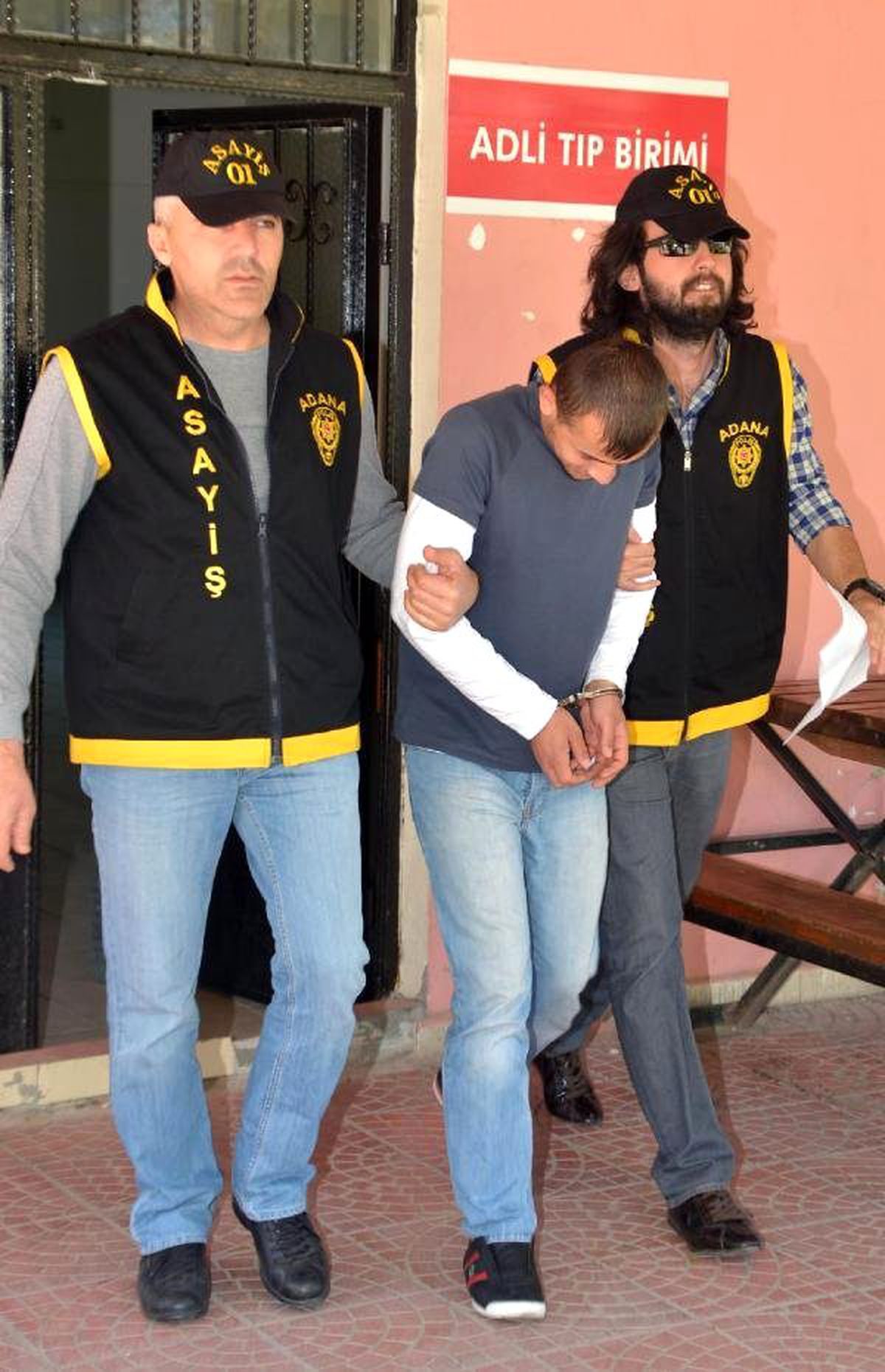 Minibüs Şoförünün \'Hostese İhtiyacım Yok\' Sözüne Kızıp, Kooperatifi Kurşunladı