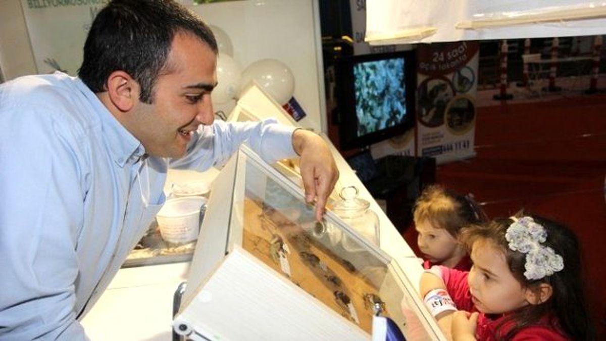 Sokak Hayvanlarının Kahramanı Çocuklar
