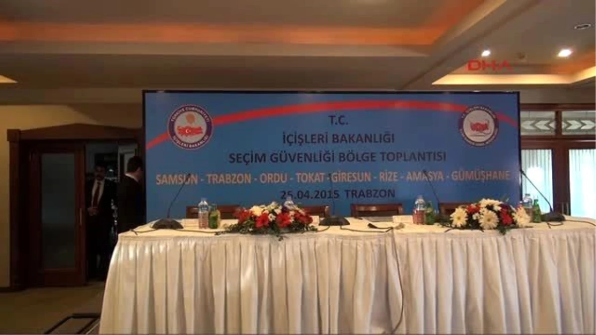 Trabzon İçişleri Bakanı Öztürk, \'Seçim Güvenliği Bölge Toplantısı\' İçin Trabzon\'da