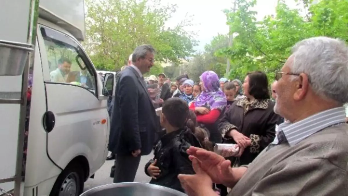 Balkız\'a Sevgi Seli