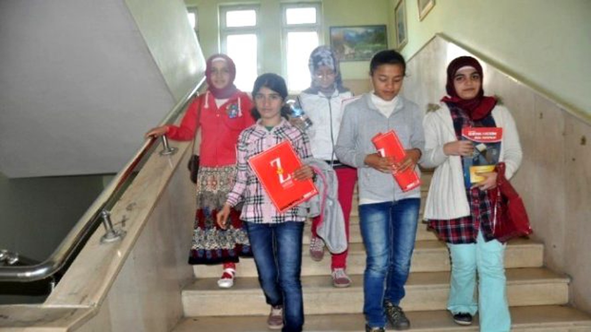 Hayat Kitabı Kur\'an-ı Kerim Meali" Sınavı Düzenlendi