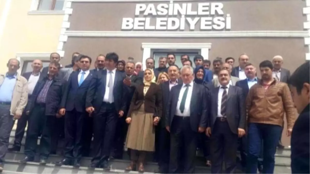 Milletvekili Adayı Taşkesenlioğlu, Pasinler\'de Destek İstedi