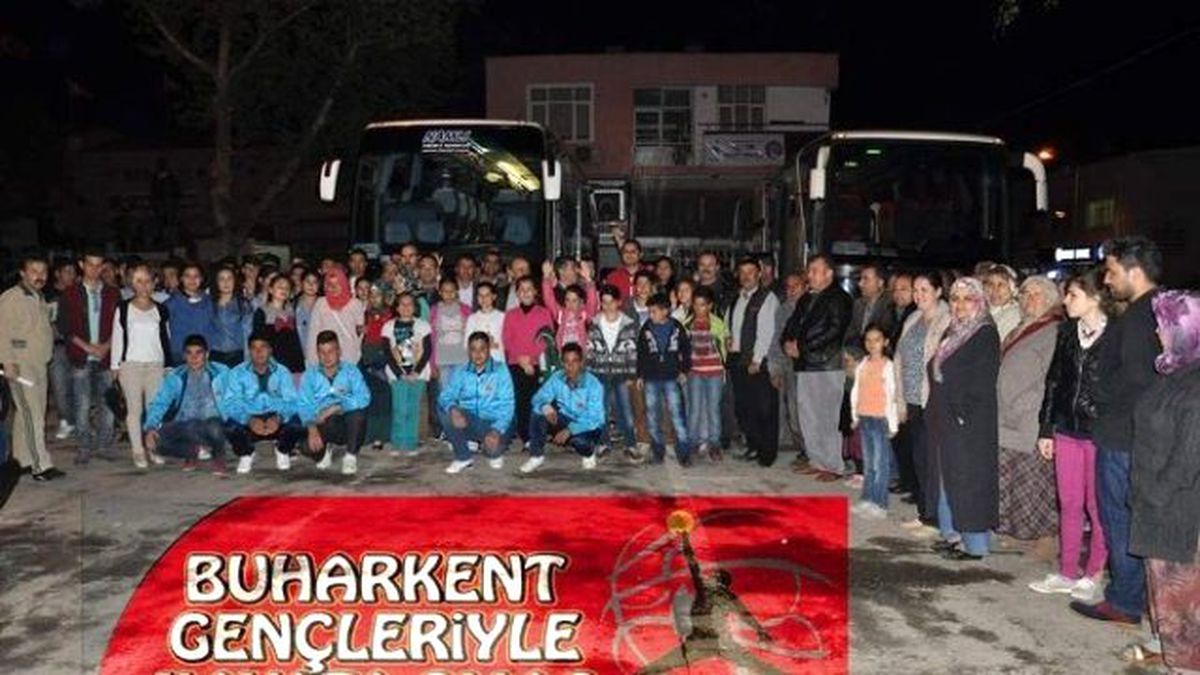 Buharkent Belediyesi\'nden Öğrencilere Jest
