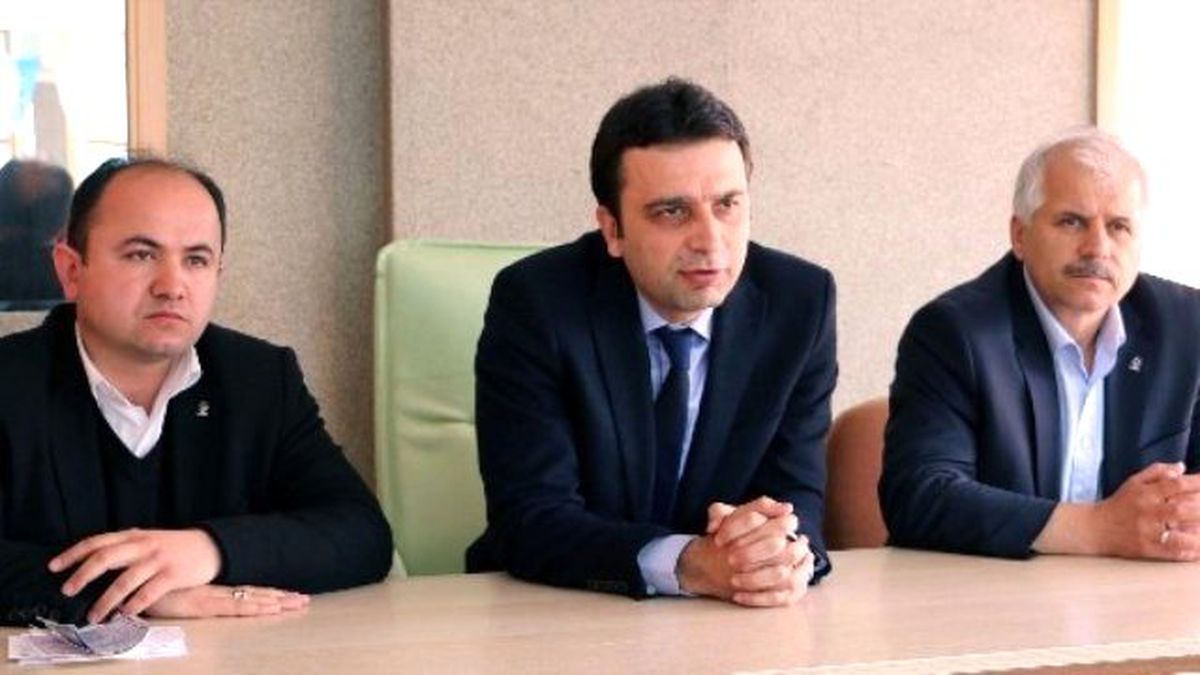 Köse Korkuteli\'nde Partililerle Bir Araya Geldi