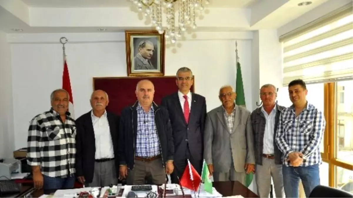 MHP Adayı Tarkan Akıllı: 'Türk Çiftçisi MHP ile Altın Çağını Yaşayacak '