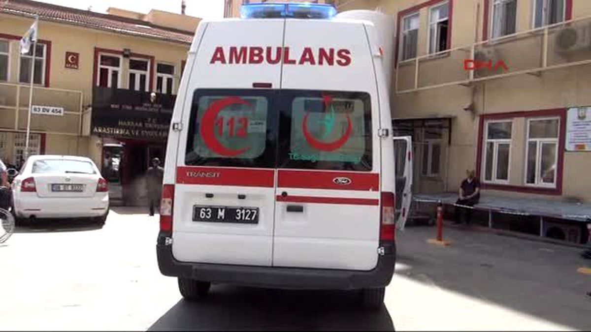 Şanlıurfa Tarlada Çalışan Suriyeli Hamile Kadını Akrep Soktu